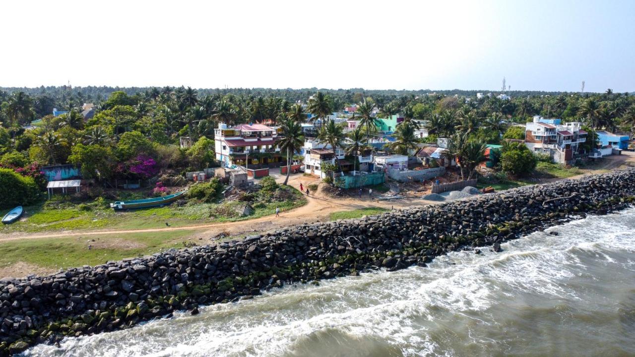 Mermaid Island Beach Resorts Пондичерри Экстерьер фото